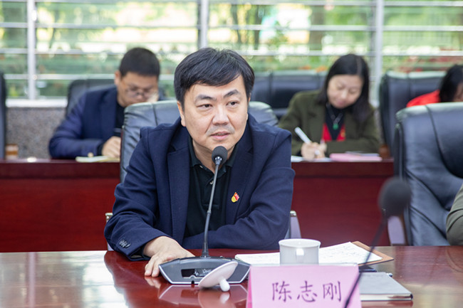 IMG_0165.jpg IMG_0165.jpg